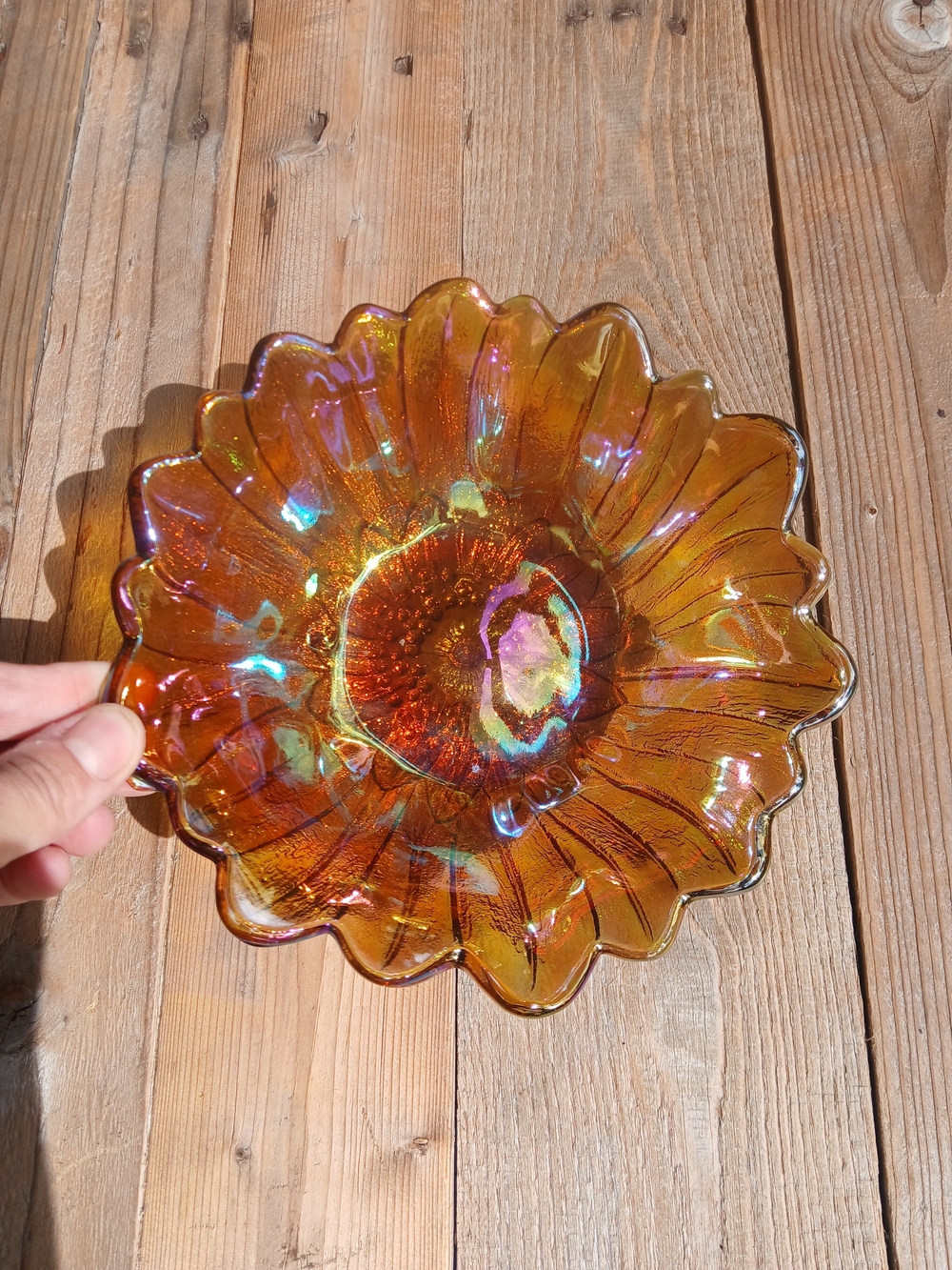 Indiana GLASS Iridescent Amber Glass Sunflower Bowl - Vibtage Home Art Decor